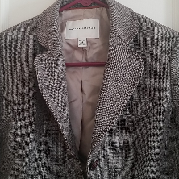 Banana Republic wool blazer - Picture 3 of 5